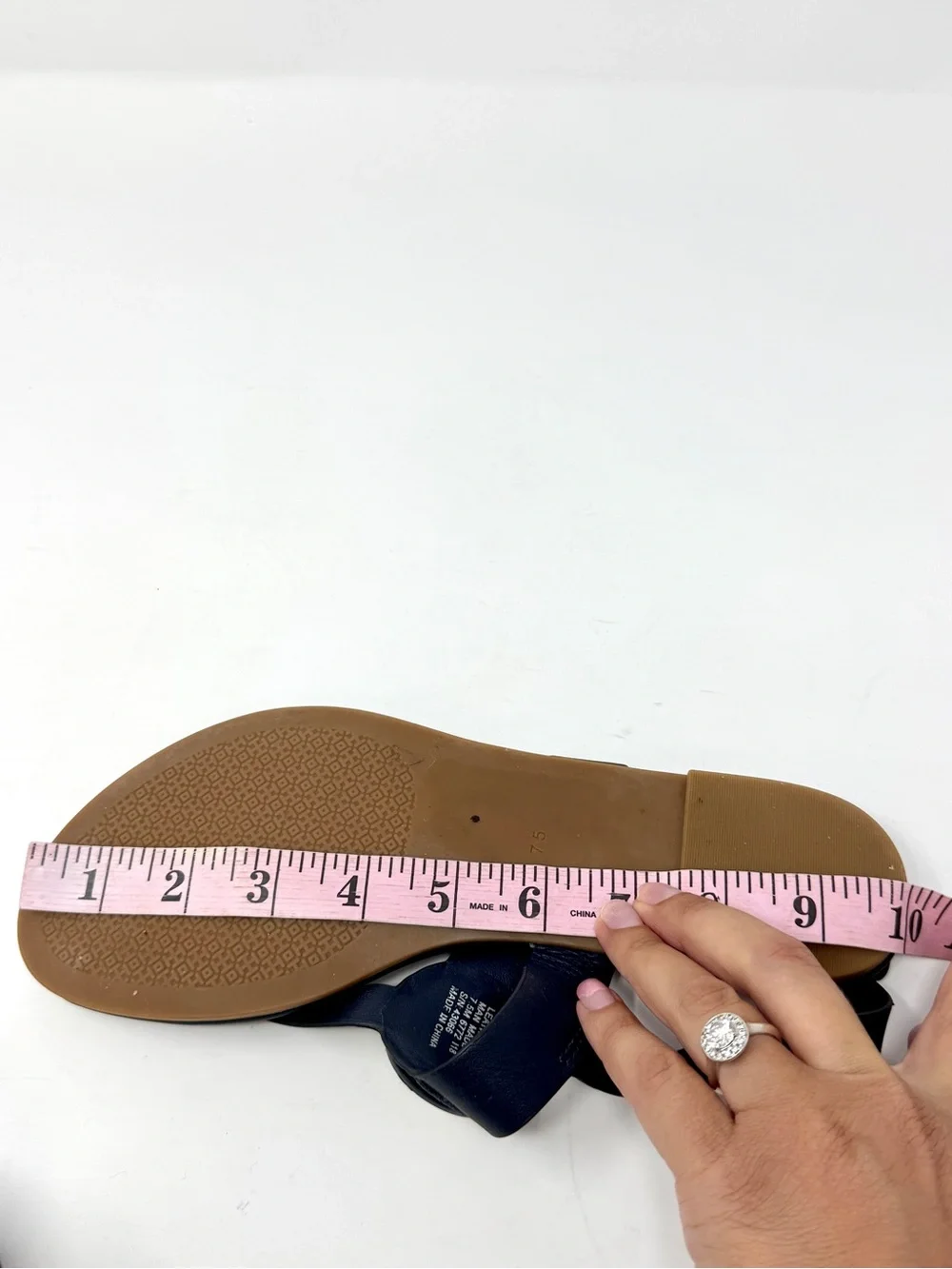Tory Burch Bryce Navy Leather Logo Thong Sandals with Gold Logo Medallions